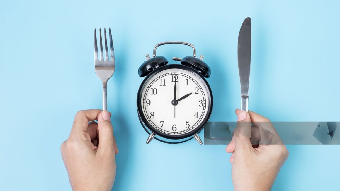 Intermittent Fasting: A Comprehensive Guide to Benefits and Methods